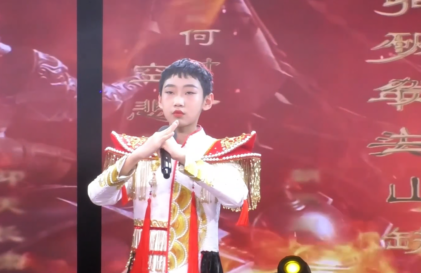 《金蛇迎春童星璀璨》2025少儿元宵节联欢晚会